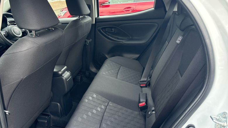 Toyota Yaris 1.5 Hybrid Icon 5dr CVT Hybrid Hatchback